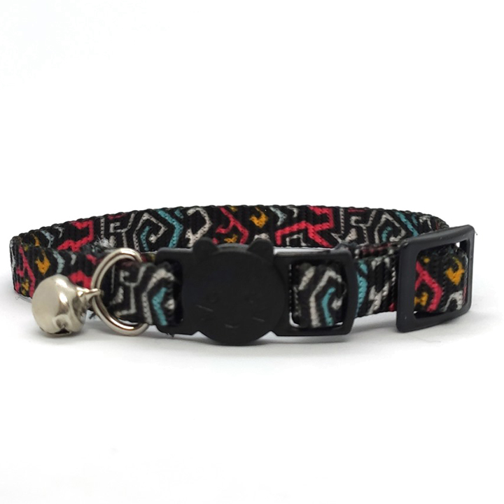 LuckyPaw Çıngıraklı Kedi Boyun Tasması 1x30cm (Graffiti)