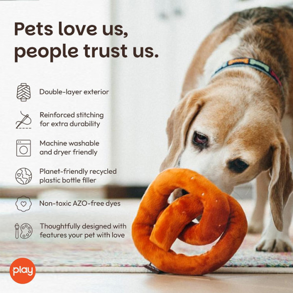 Play Pet Uluslararası Klasik - Bretzel Peluş Köpek Oyuncağı
